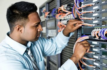 cloud-engineer-1-700x460